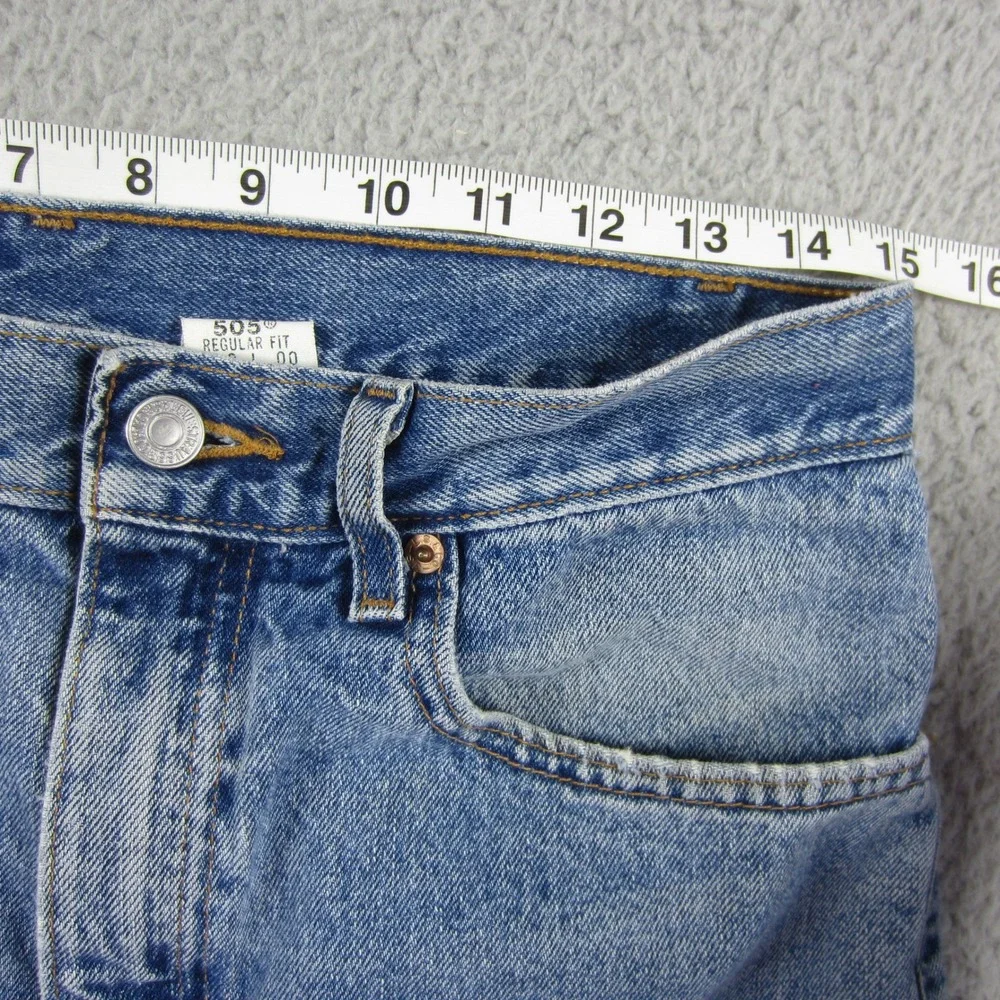 VTG Levis 505 Denim Shorts Mens 32 Blue Regular Fit Cut Off Raw Hem streetwear